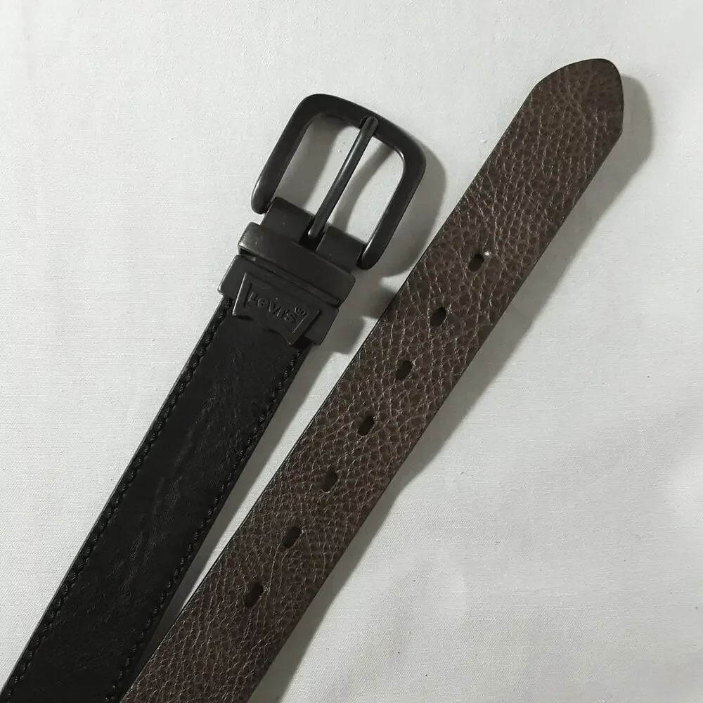💎Levis Reversible Faux Pebbled Leather Belt Size M 26-28 Heavy Metal Hardware
